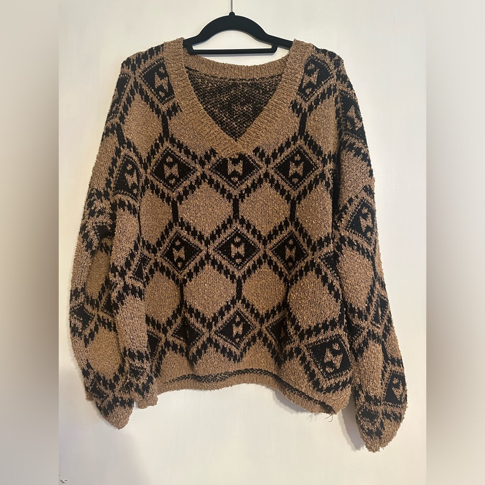 Oversized brown & black sweater